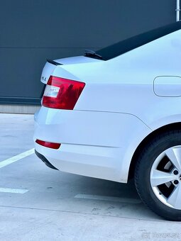 Škoda Octavia 3 2.0tdi 110kW původ ČR, serviska - 4