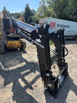 Nakladač na traktor HYDRATRAC 1200 - 4