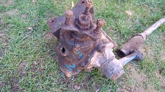 Směs náhradních dílů na V3S - 4