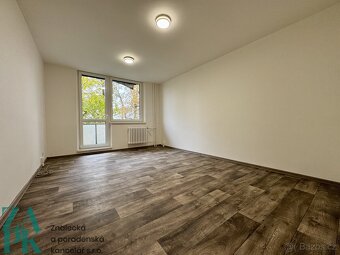Pronájem bytu 1+kk 28 m², Hodonín, po rekonstrukci - 4