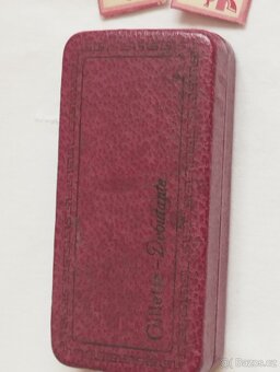 Starý holicí strojek - 4