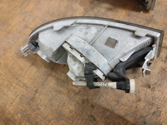 Škola Octavia 2 mlhovky - 4