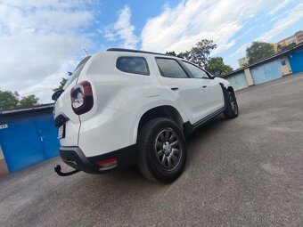Dacia Duster 1.5 DCi 4x4,ČR,DPH,kamera,1.maj,tažné - 4