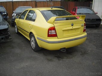 Octavia RS1 Karoserie Motor - 4