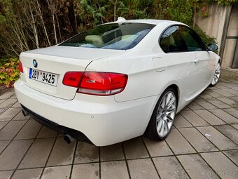 BMW 335i e92: man.,RWD,MPaket,generální servis,DPH,faktury - 4