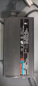 elektrický invalidní vozík - 4