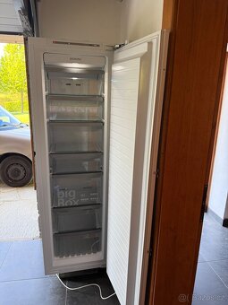 Vestavná mraznička Siemens GI38NP60 – NoFrost, bigBox - 4