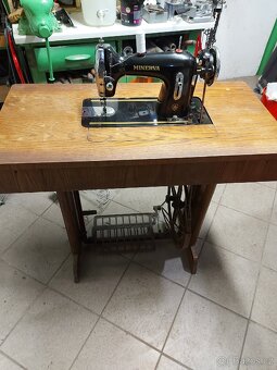 Prodám šicí stroj - 4