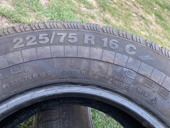 Continental 225/75R16C zima/léto - 4