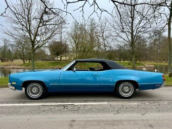 1970 Oldsmobile Delta 88 Convertible - 4