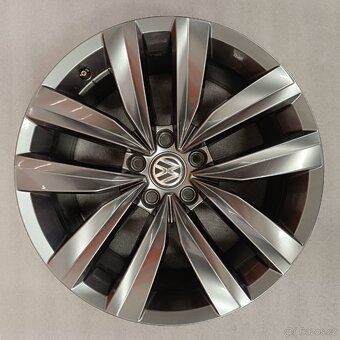 Originální alu kola Volkswagen Arteon 8Jx18 ET40 - 4