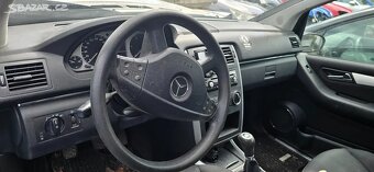 bouraný Mercedes B - 4