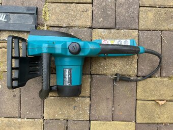 elektrická motorová pila Makita UC3520A - 4