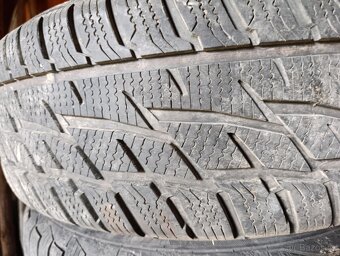 Zimní pneu 225/65R17 na origo kolech Mazda - 4