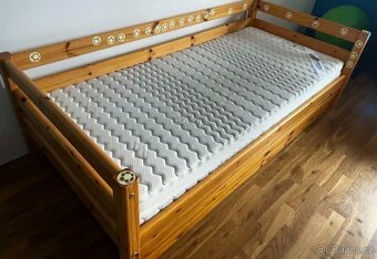 Prodám postel 90/180cm x 200cm - 4