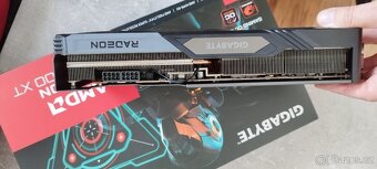 GIGABYTE AMD Radeon Rx7800xt - 4