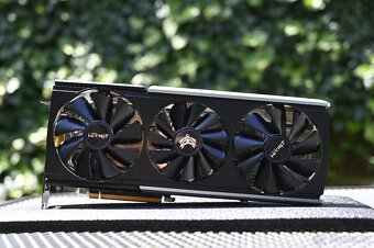Sapphire Nitro+ Radeon RX 5700 XT 8GB - 4