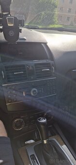 Mercedes c220 - 4