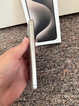 Apple iPhone 15 Pro 128gb Natural. 2 roky zaruka. TOP stav. - 4