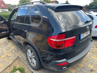 BMW e70 3.0d 173KW - Rezervace - 4