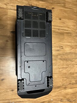 PC skříň - 4