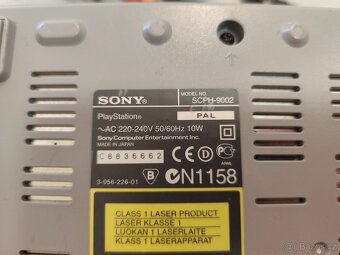Sony PlayStation 1 SCPH-9002 - 4