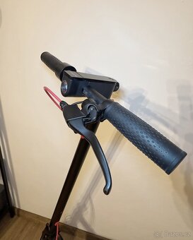 elektrická koloběžka GoGEN Voyager S501 - 4