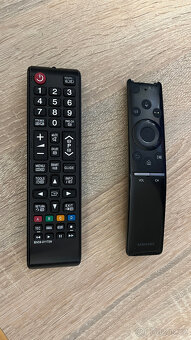 Smart LED TV SAMSUNG UE50TU8072 (127cm) - 4