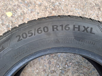 205/60r16 H XL Barum Polaris 5 - 4