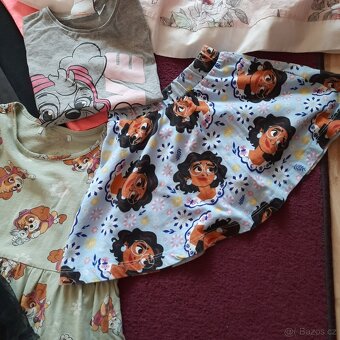 Dívčí balík do školky, vel.104/110, cca 24ks - 4