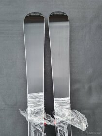 NOVÉ Dětské lyže ATOMIC Redster 120 cm + vázání - 4