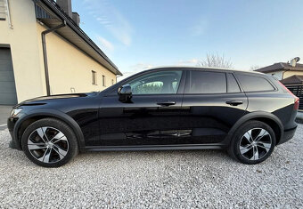 Volvo V60 T5 AWD Geartronic Momentum Pro - 4