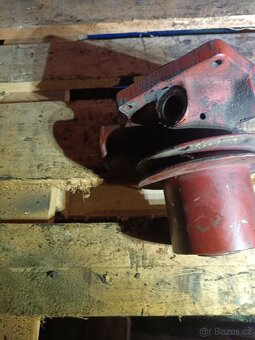 Vodní čerpadlo zetor - 4