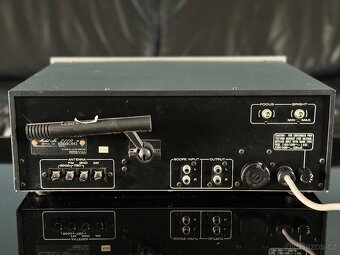 Marantz Model 2110 AM/FM Stereophonic Tuner - 4