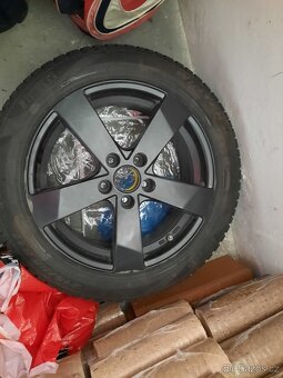 Zimní sada dezent 5X114,3 ET45 17" TPMS - 4
