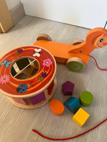 Tahací hračka s vkládačkou - 4