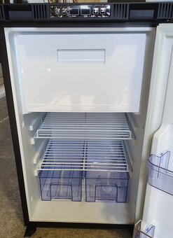 Kompresorová lednice 12/24V - objem 105l (nový model) - 4