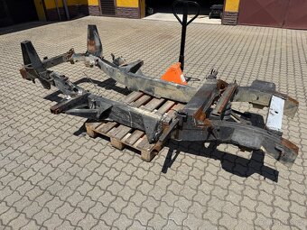 Land Rover Defender - 4