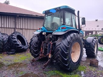 Ford 8770 - 4