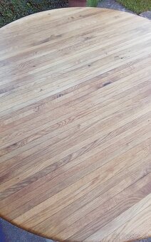 STŮL KULATÝ MASIV DUB - 4