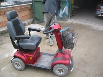 elektrický invalidní vozík - 4