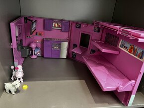 Barbie karavan - 4