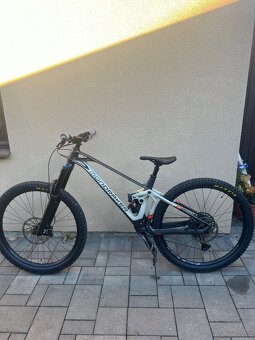 MONDRAKER SUPERFOXY CARBON R - 4