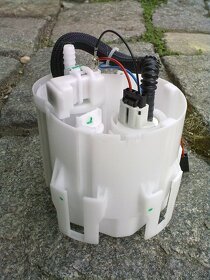 ČERPADLA BENZÍNOVÁ A NAFTOVÁ 12 V - 4