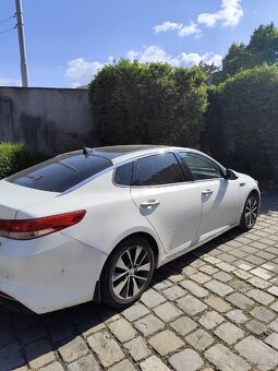 Kia Optima - 4