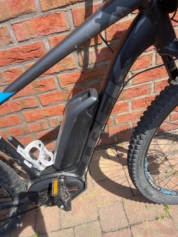 Prodám elektrokolo Trek – velikost rámu 19” - 4