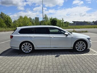 2015 VW Passat Variant 176kW R-line Highline 2,0 TDI - 4