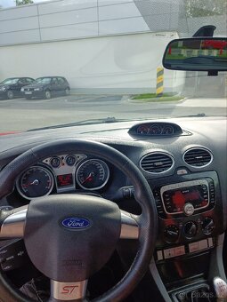 Ford Focus st 225 - 4