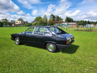TATRA 613 TOP STAV PO KOMLETNI RENOVACI - 4