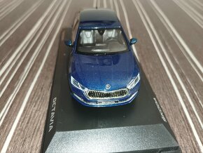 Škoda Octavia IV 1:43 Norev - 4